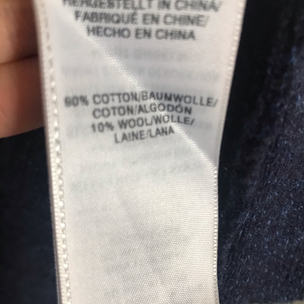 True Religion - Picture 4 of 5